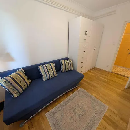 In - Balaton 54329 *